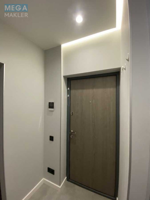 Продаж 1 кімнатної квартири (37,4/12/14,5), 8 пов. 16 пов. будинку, <a class="location-link" href="/kiev/" title="Недвижимость Київ">Київ</a>, <a class="location-link" href="/kiev/shevchenkovskij/" title="Недвижимость Шевченківський район">Шевченківський р-н</a>, Салютная ул., 2 (изображение 12)