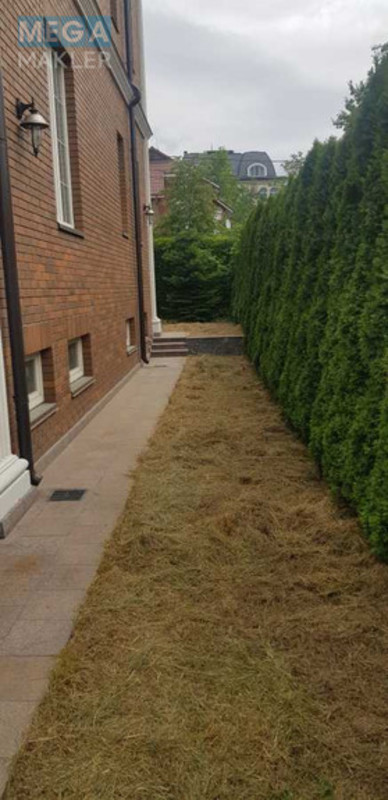 Продаж дома, 3&nbsp;поверху, 555&nbsp;кв.м, 7&nbsp;кімнат, ділянка 10&nbsp;соток, <a class="location-link" href="/kiev/" title="Недвижимость Київ">Київ</a>, <a class="location-link" href="/kiev/pecherskij/" title="Недвижимость Печерський район">Печерський р-н</a>, Звіринецька вул., 34 (изображение 13)