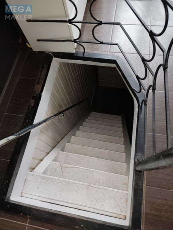 Оренда 2 кімнатної квартири, <a class="location-link" href="/kiev/" title="Недвижимость Київ">Київ</a>, <a class="location-link" href="/kiev/solomenskij/" title="Недвижимость Солом'янський район">Солом'янський р-н</a>, Ушинського вул., 5 (изображение 5)