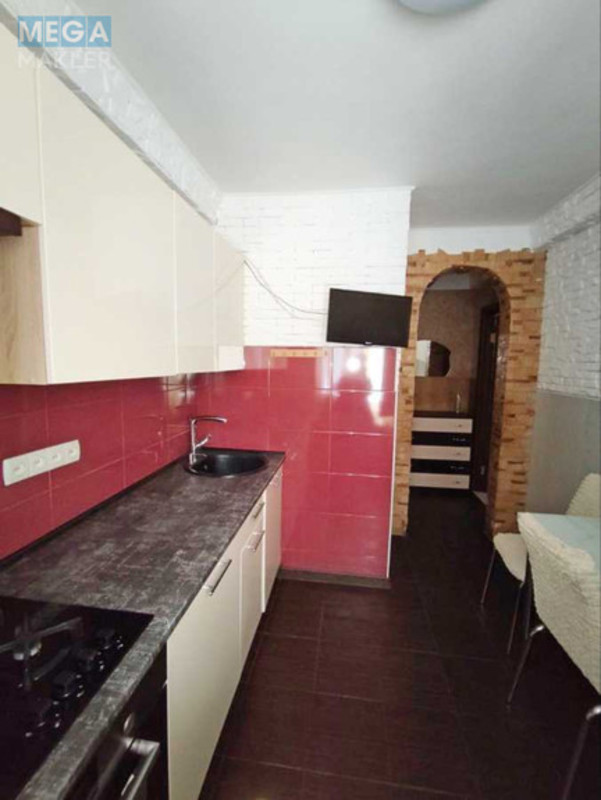 Оренда 2 кімнатної квартири, <a class="location-link" href="/kiev/" title="Недвижимость Київ">Київ</a>, <a class="location-link" href="/kiev/solomenskij/" title="Недвижимость Солом'янський район">Солом'янський р-н</a>, Ушинського вул., 5 (изображение 8)