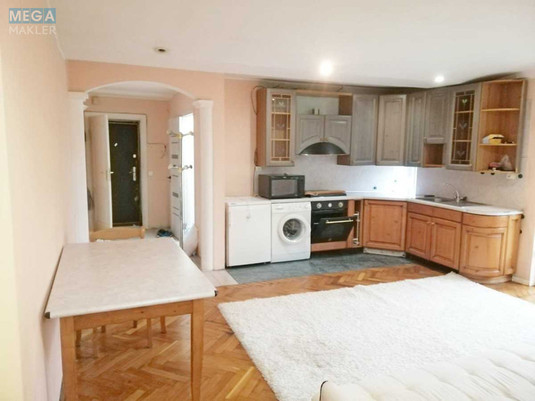 Оренда 2 кімнатної квартири, <a class="location-link" href="/kiev/" title="Недвижимость Київ">Київ</a>, <a class="location-link" href="/kiev/pecherskij/" title="Недвижимость Печерський район">Печерський р-н</a>, Лесі Українки бульв., 28 (изображение 2)