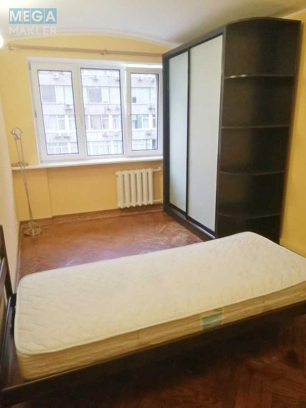 Оренда 2 кімнатної квартири, <a class="location-link" href="/kiev/" title="Недвижимость Київ">Київ</a>, <a class="location-link" href="/kiev/pecherskij/" title="Недвижимость Печерський район">Печерський р-н</a>, Лесі Українки бульв., 28 (изображение 9)