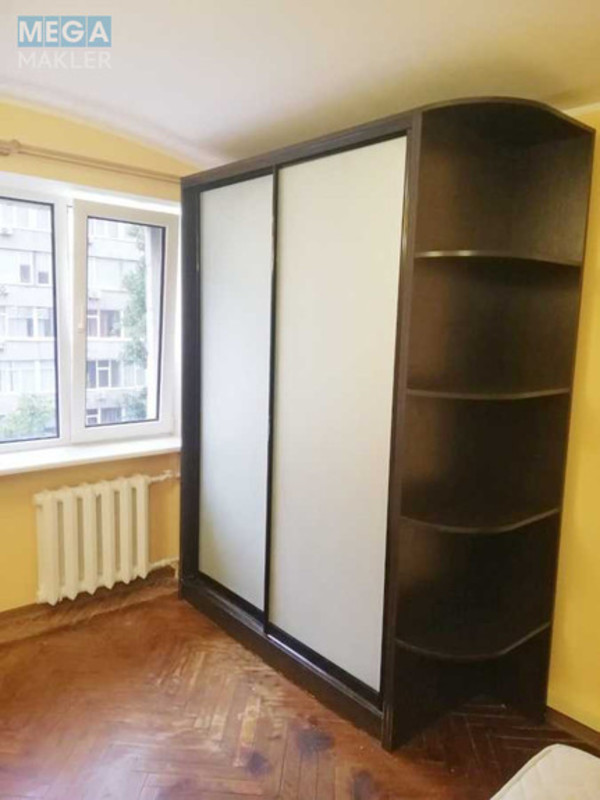 Оренда 2 кімнатної квартири, <a class="location-link" href="/kiev/" title="Недвижимость Київ">Київ</a>, <a class="location-link" href="/kiev/pecherskij/" title="Недвижимость Печерський район">Печерський р-н</a>, Лесі Українки бульв., 28 (изображение 10)