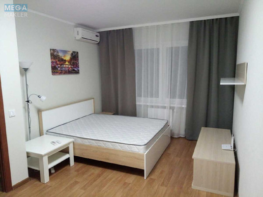 Оренда 1 кімнатної квартири, <a class="location-link" href="/kiev/" title="Недвижимость Київ">Київ</a>, <a class="location-link" href="/kiev/darnickij/" title="Недвижимость Дарницький район">Дарницький р-н</a>, Бориса Гмыри ул., 16 (изображение 2)