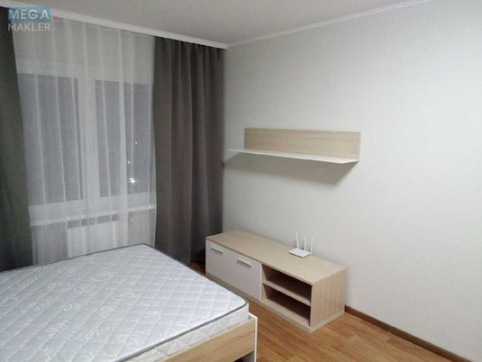 Оренда 1 кімнатної квартири, <a class="location-link" href="/kiev/" title="Недвижимость Київ">Київ</a>, <a class="location-link" href="/kiev/darnickij/" title="Недвижимость Дарницький район">Дарницький р-н</a>, Бориса Гмыри ул., 16 (изображение 4)