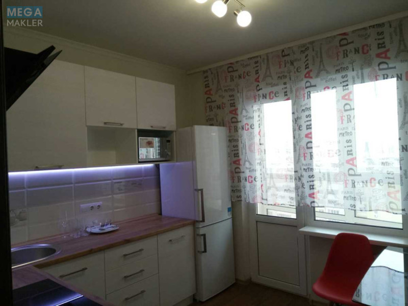 Оренда 1 кімнатної квартири, <a class="location-link" href="/kiev/" title="Недвижимость Київ">Київ</a>, <a class="location-link" href="/kiev/darnickij/" title="Недвижимость Дарницький район">Дарницький р-н</a>, Бориса Гмыри ул., 16 (изображение 6)