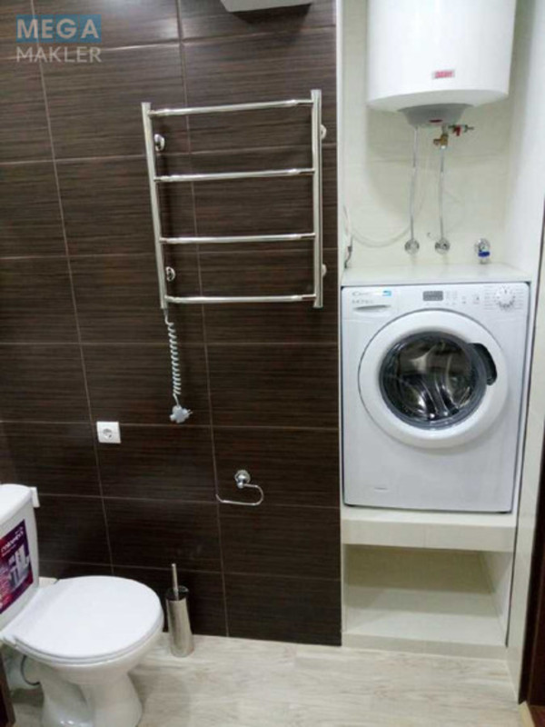 Оренда 1 кімнатної квартири, <a class="location-link" href="/kiev/" title="Недвижимость Київ">Київ</a>, <a class="location-link" href="/kiev/darnickij/" title="Недвижимость Дарницький район">Дарницький р-н</a>, Бориса Гмыри ул., 16 (изображение 12)