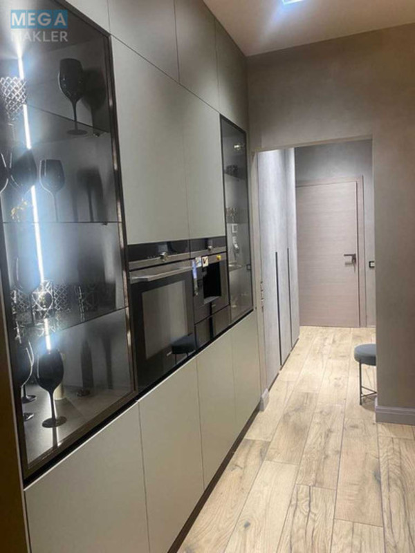 Оренда 2 кімнатної квартири, <a class="location-link" href="/kiev/" title="Недвижимость Київ">Київ</a>, <a class="location-link" href="/kiev/goloseevskij/" title="Недвижимость Голосіївський район">Голосіївський р-н</a>, Саксаганського вул., 37К (изображение 4)