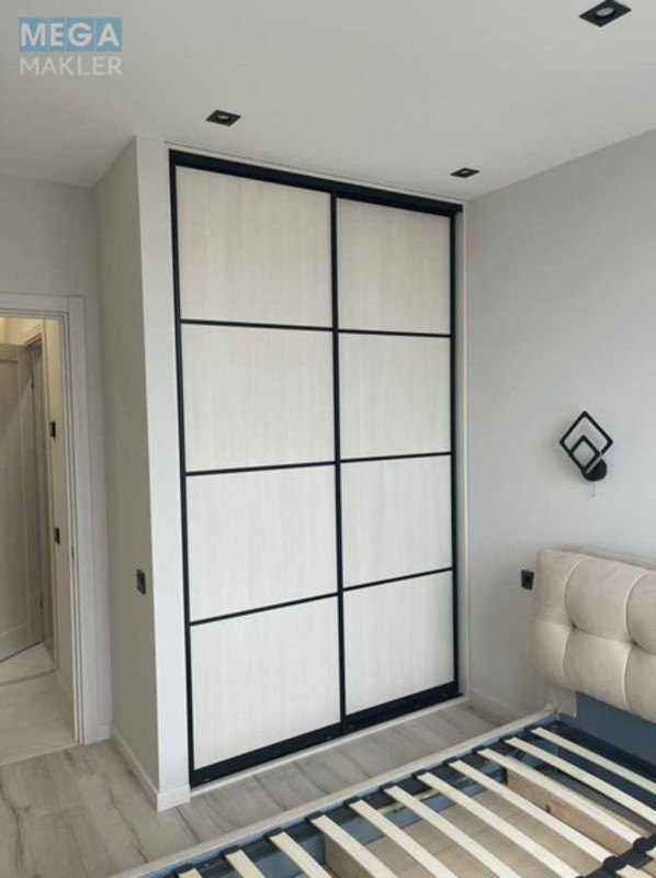 Продаж 1 кімнатної квартири (37,5/11/14,5), 15 пов. 16 пов. будинку, <a class="location-link" href="/kiev/" title="Недвижимость Київ">Київ</a>, <a class="location-link" href="/kiev/shevchenkovskij/" title="Недвижимость Шевченківський район">Шевченківський р-н</a>, Салютная ул., 2 (изображение 5)