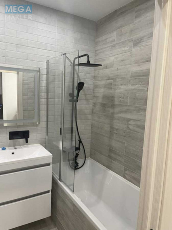 Продаж 1 кімнатної квартири (37,5/11/14,5), 15 пов. 16 пов. будинку, <a class="location-link" href="/kiev/" title="Недвижимость Київ">Київ</a>, <a class="location-link" href="/kiev/shevchenkovskij/" title="Недвижимость Шевченківський район">Шевченківський р-н</a>, Салютная ул., 2 (изображение 9)