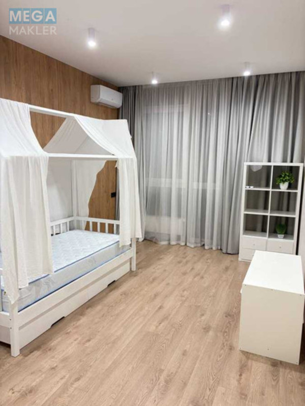 Оренда 3 кімнатної квартири, <a class="location-link" href="/kiev/" title="Недвижимость Київ">Київ</a>, <a class="location-link" href="/kiev/pecherskij/" title="Недвижимость Печерський район">Печерський р-н</a>, Предславинська вул., 44 (изображение 9)