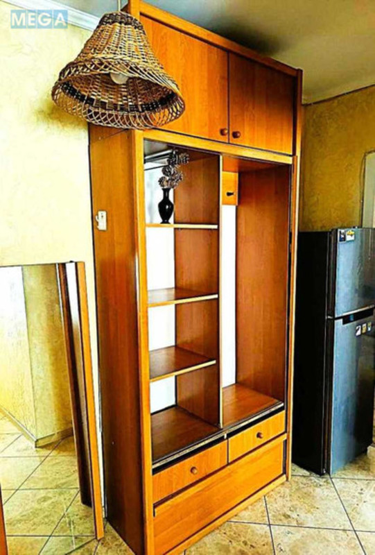 Продаж 3 кімнатної квартири (60/40/7), 2 пов. 9 пов. будинку, <a class="location-link" href="/kiev/" title="Недвижимость Київ">Київ</a>, <a class="location-link" href="/kiev/pecherskij/" title="Недвижимость Печерський район">Печерський р-н</a>, Евгения Коновальца ул., 15/1 (изображение 7)