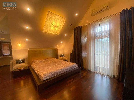 Продаж дома, 2&nbsp;поверху, 585&nbsp;кв.м, 5&nbsp;кімнат, ділянка 24&nbsp;сотки, <a class="location-link" href="/procov/" title="Недвижимость Проців">Проців</a>, Центральна (изображение 19)