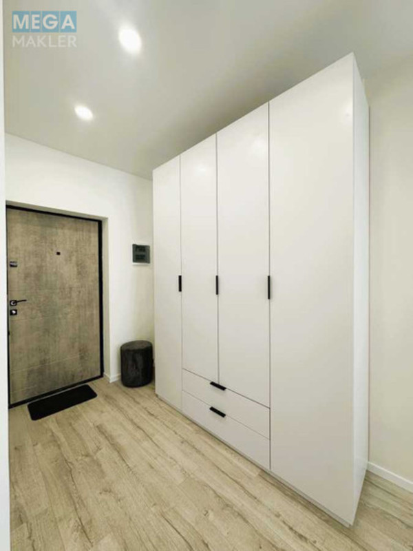 Продаж 1 кімнатної квартири (31/16/6), 2 пов. 5 пов. будинку, <a class="location-link" href="/kiev/" title="Недвижимость Київ">Київ</a>, <a class="location-link" href="/kiev/svyatoshinskij/" title="Недвижимость Святошинський район">Святошинський р-н</a>, Обухівська вул., 91 (изображение 9)