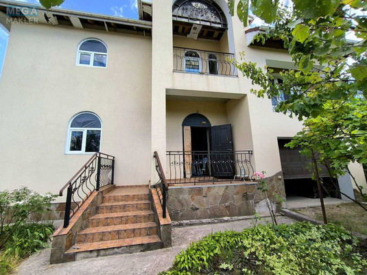 Продаж дома, 2&nbsp;поверху, 350&nbsp;кв.м, 6&nbsp;кімнат, ділянка 8&nbsp;соток, <a class="location-link" href="/nikolaevka-selo-kv-makarovskij-rajon/" title="Недвижимость Миколаївка">Миколаївка</a>, миколаївська (изображение 19)