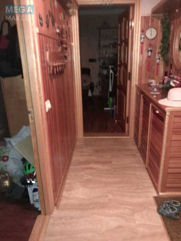 Оренда кімнати (підселення), <a class="location-link" href="/kiev/" title="Недвижимость Київ">Київ</a>, <a class="location-link" href="/kiev/darnickij/" title="Недвижимость Дарницький район">Дарницький р-н</a>, Княжий Затон вул., 15 (изображение 3)