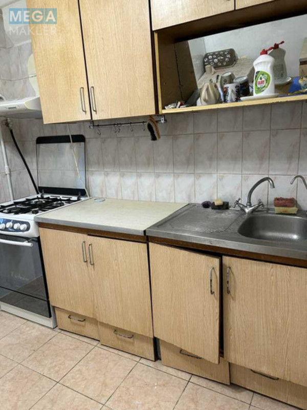 Продаж 1 кімнатної квартири (43/19/8), 9 пов. 9 пов. будинку, <a class="location-link" href="/kiev/" title="Недвижимость Київ">Київ</a>, <a class="location-link" href="/kiev/podolskij/" title="Недвижимость Подільський район">Подільський р-н</a>, Петропавлівська вул., 6 (изображение 8)