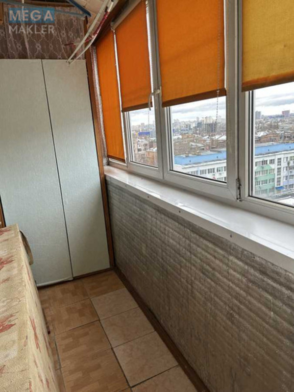 Продаж 1 кімнатної квартири (43/19/8), 9 пов. 9 пов. будинку, <a class="location-link" href="/kiev/" title="Недвижимость Київ">Київ</a>, <a class="location-link" href="/kiev/podolskij/" title="Недвижимость Подільський район">Подільський р-н</a>, Петропавлівська вул., 6 (изображение 15)