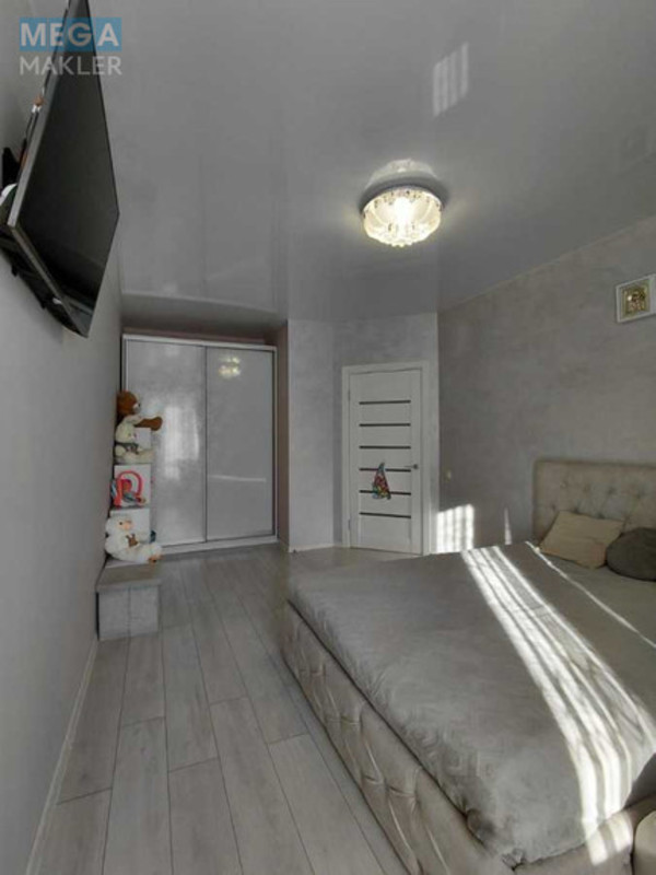 Продаж 1 кімнатної квартири (41/17/14), 7 пов. 10 пов. будинку, <a class="location-link" href="/lutsk/" title="Недвижимость Луцьк">Луцьк</a>, Пилипа Орлика, 6 (изображение 9)