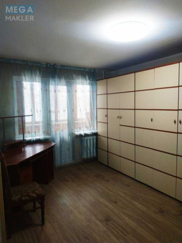 Оренда 2 кімнатної квартири, <a class="location-link" href="/kiev/" title="Недвижимость Київ">Київ</a>, <a class="location-link" href="/kiev/svyatoshinskij/" title="Недвижимость Святошинський район">Святошинський р-н</a>, Академіка Туполєва вул., 17в (изображение 3)