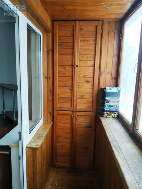 Оренда 2 кімнатної квартири, <a class="location-link" href="/kiev/" title="Недвижимость Київ">Київ</a>, <a class="location-link" href="/kiev/svyatoshinskij/" title="Недвижимость Святошинський район">Святошинський р-н</a>, Академіка Туполєва вул., 17в (изображение 7)