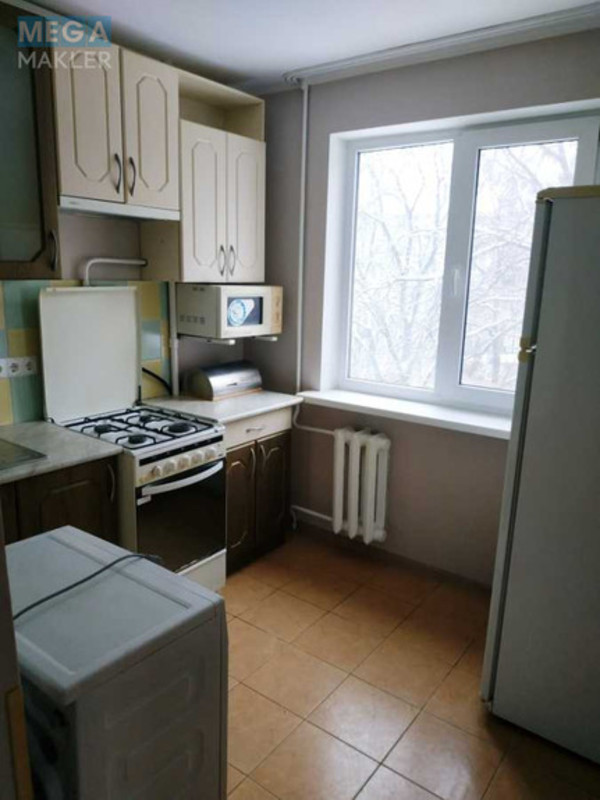 Оренда 2 кімнатної квартири, <a class="location-link" href="/kiev/" title="Недвижимость Київ">Київ</a>, <a class="location-link" href="/kiev/svyatoshinskij/" title="Недвижимость Святошинський район">Святошинський р-н</a>, Академіка Туполєва вул., 17в (изображение 13)