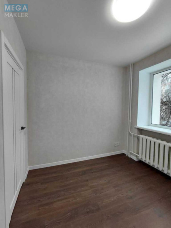 Продаж 3 кімнатної квартири (42/22/6), 2 пов. 5 пов. будинку, <a class="location-link" href="/lutsk/" title="Недвижимость Луцьк">Луцьк</a>, Волі, 68 (изображение 12)