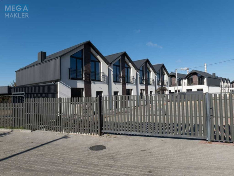 Продаж дома, 2&nbsp;поверху, 96&nbsp;кв.м, 3&nbsp;кімнати, ділянка 3&nbsp;сотки, <a class="location-link" href="/lutsk/" title="Недвижимость Луцьк">Луцьк</a>, Гущанська (изображение 2)