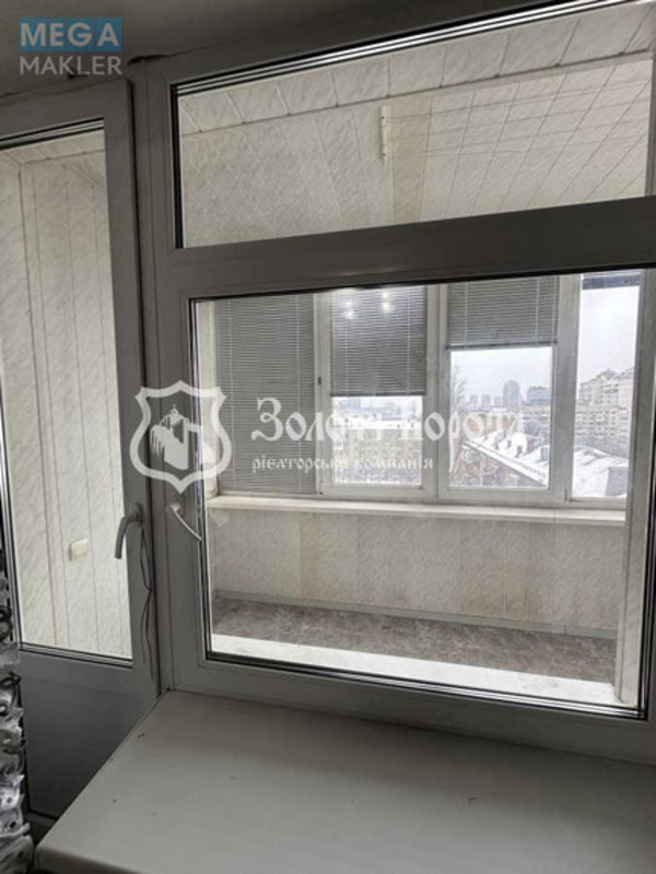 Продаж 4 кімнатної квартири (123,8/75/24), 8 пов. 14 пов. будинку, <a class="location-link" href="/kiev/" title="Недвижимость Київ">Київ</a>, <a class="location-link" href="/kiev/shevchenkovskij/" title="Недвижимость Шевченківський район">Шевченківський р-н</a>, Герцена вул., 17/25 (изображение 12)