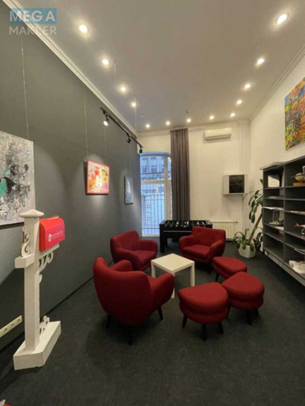 Оренда комерційної нерухомості, 1&nbsp;543&nbsp;кв.м, под офис, <a class="location-link" href="/kiev/" title="Недвижимость Київ">Київ</a>, <a class="location-link" href="/kiev/pecherskij/" title="Недвижимость Печерський район">Печерський р-н</a>, Добровольческих батальонов ул., 1 (изображение 10)