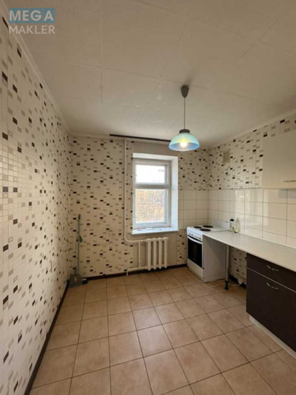 Оренда 2 кімнатної квартири, <a class="location-link" href="/kiev/" title="Недвижимость Київ">Київ</a>, <a class="location-link" href="/kiev/podolskij/" title="Недвижимость Подільський район">Подільський р-н</a>, Вітряні Гори вул., 17 (изображение 6)