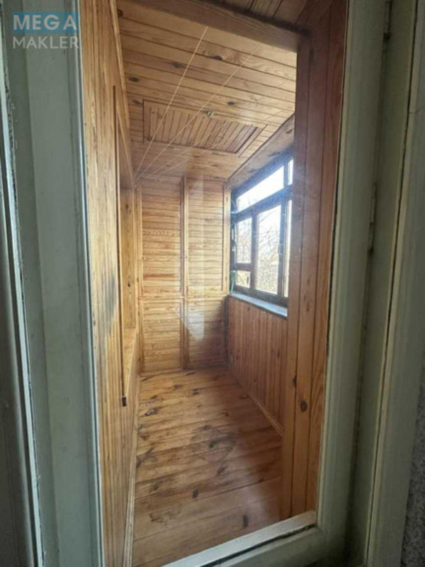 Оренда 2 кімнатної квартири, <a class="location-link" href="/kiev/" title="Недвижимость Київ">Київ</a>, <a class="location-link" href="/kiev/podolskij/" title="Недвижимость Подільський район">Подільський р-н</a>, Вітряні Гори вул., 17 (изображение 8)