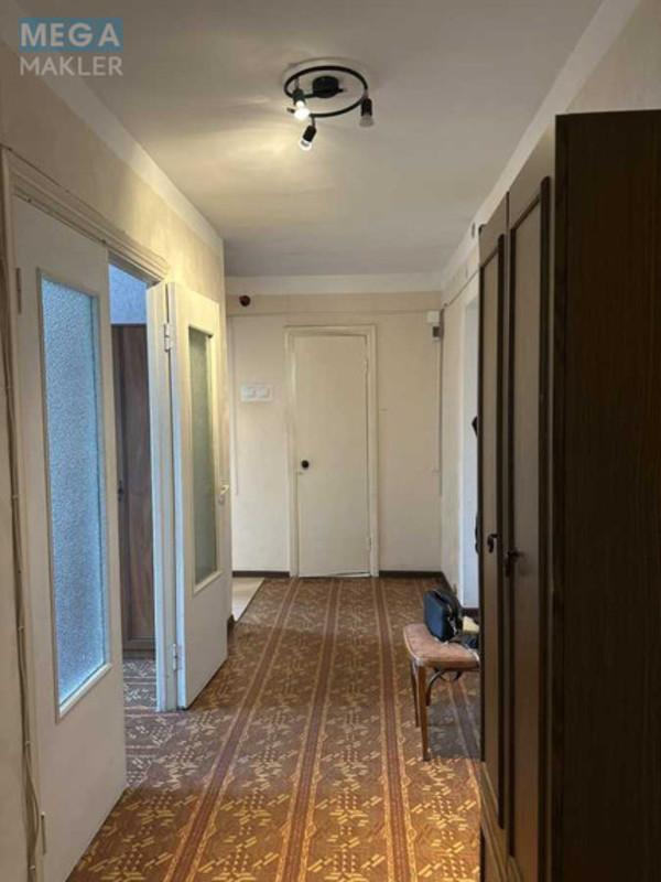 Оренда 2 кімнатної квартири, <a class="location-link" href="/kiev/" title="Недвижимость Київ">Київ</a>, <a class="location-link" href="/kiev/podolskij/" title="Недвижимость Подільський район">Подільський р-н</a>, Вітряні Гори вул., 17 (изображение 10)