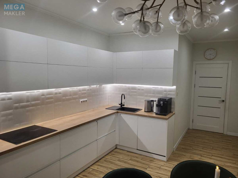 Продаж 3 кімнатної квартири (120/75/20), 11 пов. 15 пов. будинку, <a class="location-link" href="/brovary/" title="Недвижимость Бровари">Бровари</a>, Симона Петлюри, 11Г (изображение 6)