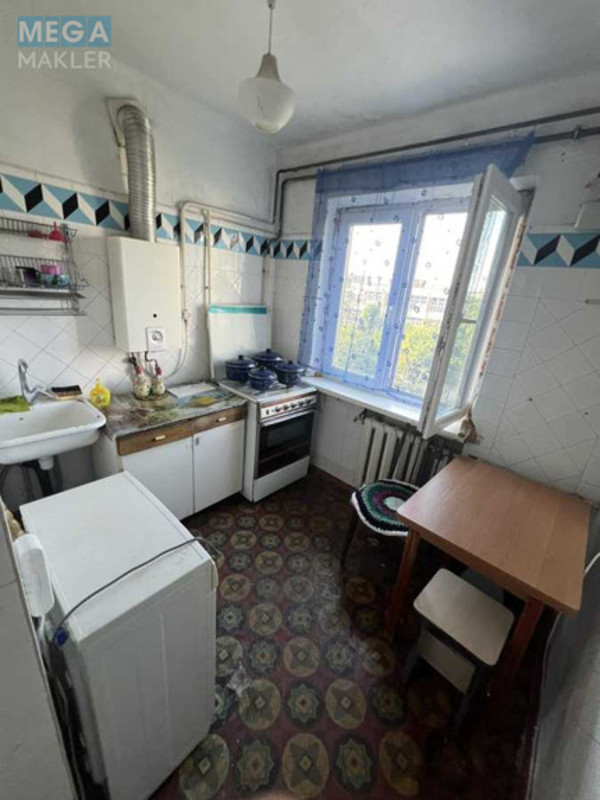 Оренда 1 кімнатної квартири, <a class="location-link" href="/odessa/" title="Недвижимость Одеса">Одеса</a>, <a class="location-link" href="/odessa/malinovskij/" title="Недвижимость Малиновський район">Малиновський р-н</a>, Транспортная, 7 (изображение 6)