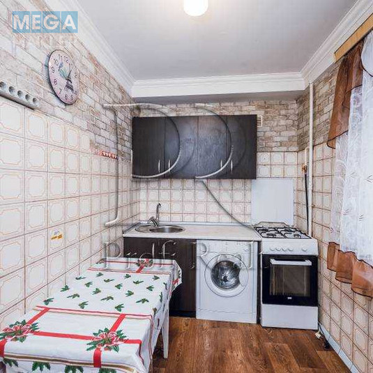 Продаж 2 кімнатної квартири (47/30/7), 2 пов. 5 пов. будинку, <a class="location-link" href="/kiev/" title="Недвижимость Київ">Київ</a>, <a class="location-link" href="/kiev/dneprovskij/" title="Недвижимость Дніпровський район">Дніпровський р-н</a>, Сєрова Валентина вулиця, 36 (изображение 3)