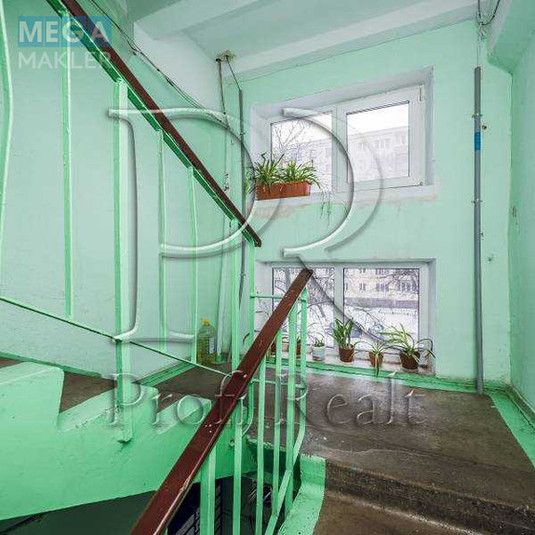 Продаж 2 кімнатної квартири (47/30/7), 2 пов. 5 пов. будинку, <a class="location-link" href="/kiev/" title="Недвижимость Київ">Київ</a>, <a class="location-link" href="/kiev/dneprovskij/" title="Недвижимость Дніпровський район">Дніпровський р-н</a>, Сєрова Валентина вулиця, 36 (изображение 16)