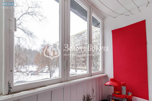 Продаж 2 кімнатної квартири (47/27/8), 2 пов. 16 пов. будинку, <a class="location-link" href="/kiev/" title="Недвижимость Київ">Київ</a>, <a class="location-link" href="/kiev/svyatoshinskij/" title="Недвижимость Святошинський район">Святошинський р-н</a>, Академіка Булаховського вул., 42/43 (изображение 8)