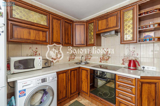 Продаж 2 кімнатної квартири (47/27/8), 2 пов. 16 пов. будинку, <a class="location-link" href="/kiev/" title="Недвижимость Київ">Київ</a>, <a class="location-link" href="/kiev/svyatoshinskij/" title="Недвижимость Святошинський район">Святошинський р-н</a>, Академіка Булаховського вул., 42/43 (изображение 11)