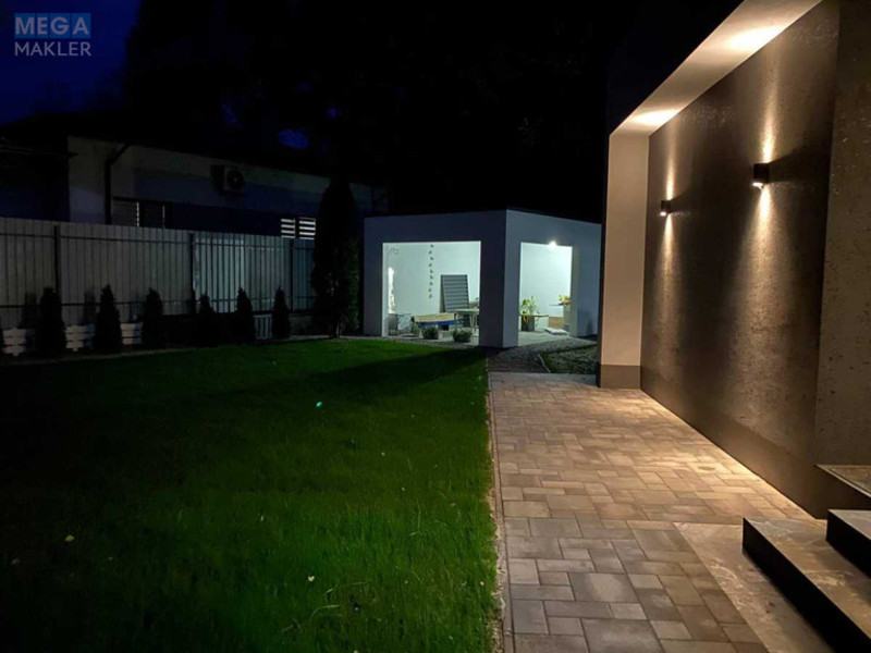 Продаж дома, 1&nbsp; поверх, 200&nbsp;кв.м, 4&nbsp;кімнати, ділянка 8&nbsp;соток, <a class="location-link" href="/gnedin/" title="Недвижимость Гнідін">Гнідин</a>, <a class="location-link" href="/gnedin/oktyabrskij/" title="Недвижимость Октябрьский район">Октябрьский р-н</a>, Юности, 15в (изображение 9)