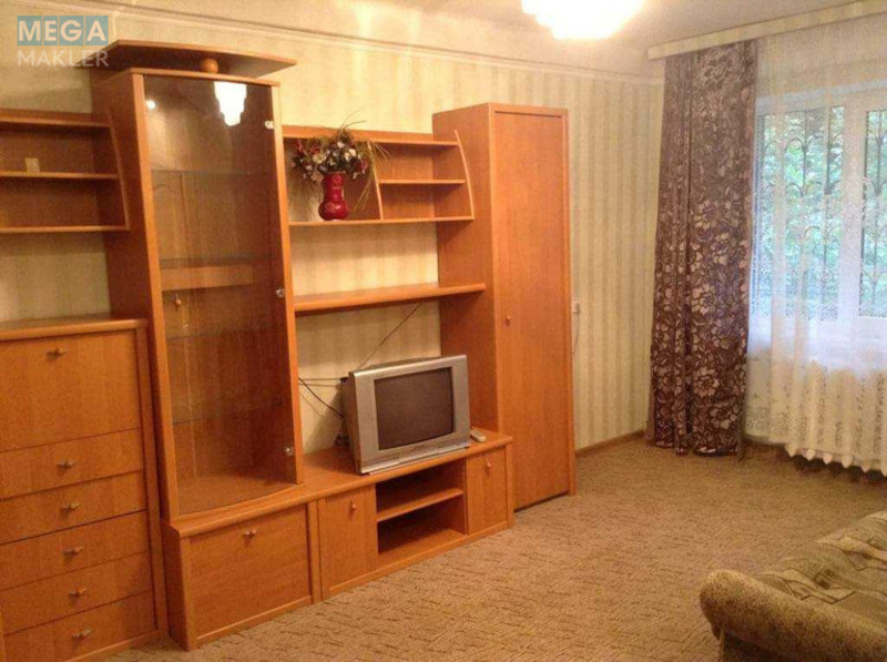 Оренда 2 кімнатної квартири, <a class="location-link" href="/kiev/" title="Недвижимость Київ">Київ</a>, <a class="location-link" href="/kiev/podolskij/" title="Недвижимость Подільський район">Подільський р-н</a>, Краснопольская ул., 21 (изображение 13)