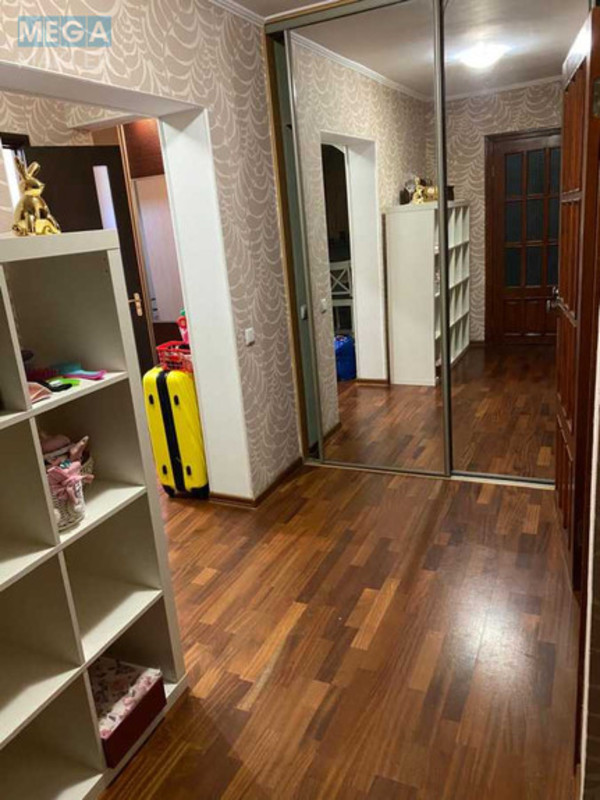 Оренда 3 кімнатної квартири, <a class="location-link" href="/kiev/" title="Недвижимость Київ">Київ</a>, <a class="location-link" href="/kiev/darnickij/" title="Недвижимость Дарницький район">Дарницький р-н</a>, Ревуцького вул., 8 (изображение 10)