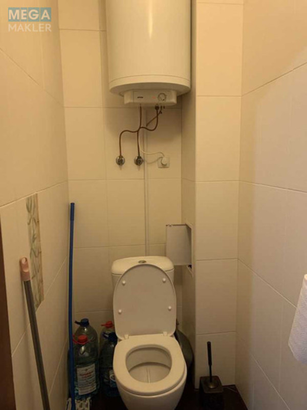 Оренда 1 кімнатної квартири, <a class="location-link" href="/kiev/" title="Недвижимость Київ">Київ</a>, <a class="location-link" href="/kiev/goloseevskij/" title="Недвижимость Голосіївський район">Голосіївський р-н</a>, Михайла Ломоносова вул., 54 (изображение 9)