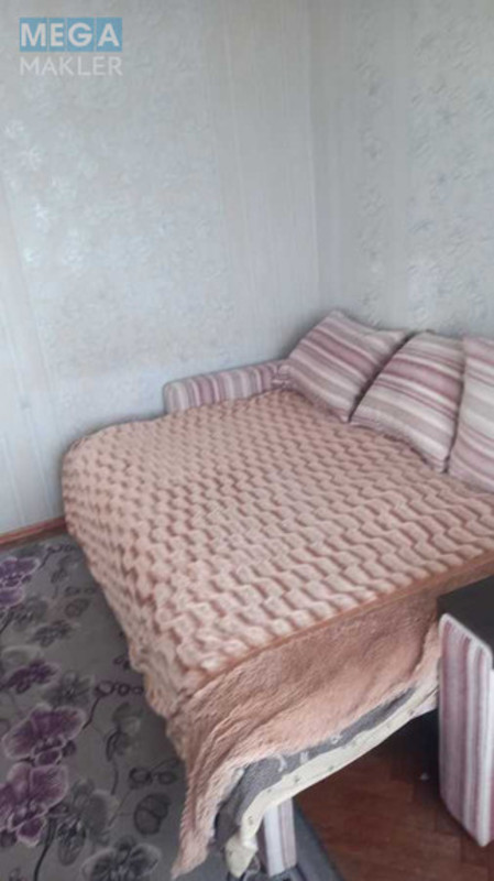 Оренда кімнати (підселення), <a class="location-link" href="/kiev/" title="Недвижимость Київ">Київ</a>, <a class="location-link" href="/kiev/desnyanskij/" title="Недвижимость Деснянський район">Деснянський р-н</a>, Лісовий просп., 17 (изображение 7)