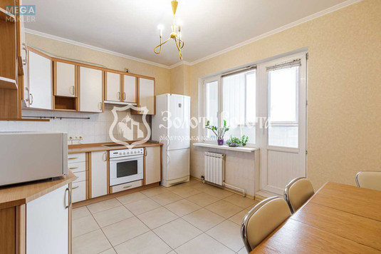 Продаж 2 кімнатної квартири (78/35,9/12,3), 8 пов. 14 пов. будинку, <a class="location-link" href="/kiev/" title="Недвижимость Київ">Київ</a>, <a class="location-link" href="/kiev/darnickij/" title="Недвижимость Дарницький район">Дарницький р-н</a>, Бориса Гмирі вул., 1/2 (изображение 8)