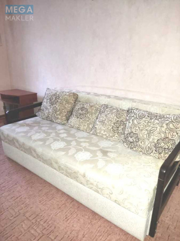 Оренда 1 кімнатної квартири, <a class="location-link" href="/kiev/" title="Недвижимость Київ">Київ</a>, <a class="location-link" href="/kiev/pecherskij/" title="Недвижимость Печерський район">Печерський р-н</a>, Чешская ул., 3 (изображение 5)