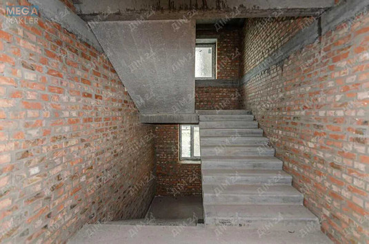 Новобудова, 11 поверхів, <a class="location-link" href="/poltava/" title="Недвижимость Полтава">Полтава</a>, <a class="location-link" href="/poltava/oktyabrskij/" title="Недвижимость Жовтневий район">Жовтневий р-н</a>, Європейська, 183 (изображение 8)