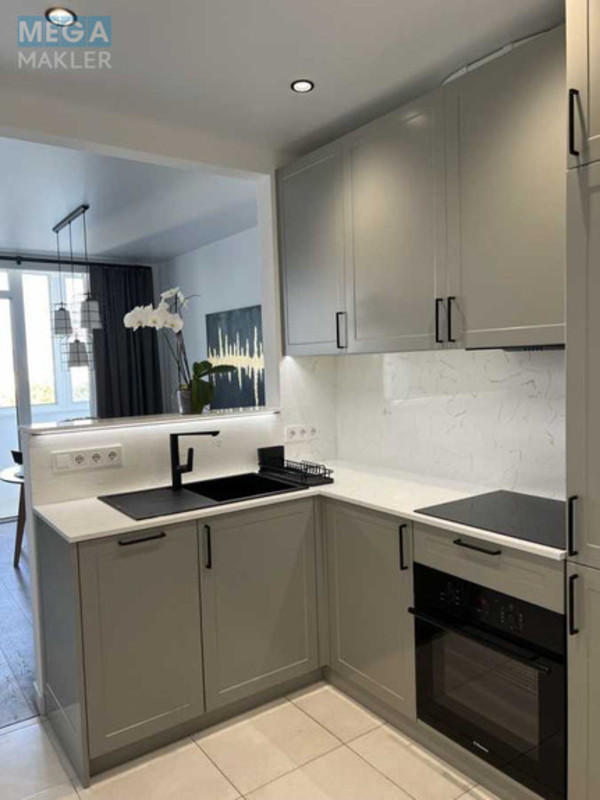 Оренда 2 кімнатної квартири, <a class="location-link" href="/kiev/" title="Недвижимость Київ">Київ</a>, <a class="location-link" href="/kiev/svyatoshinskij/" title="Недвижимость Святошинський район">Святошинський р-н</a>, Івана Крамського вул., 9 (изображение 10)