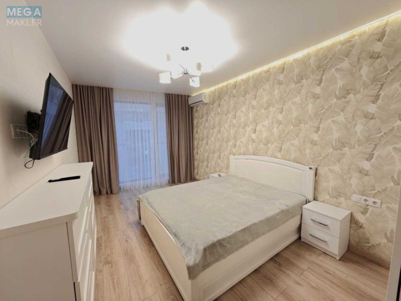 Оренда 1 кімнатної квартири, <a class="location-link" href="/kiev/" title="Недвижимость Київ">Київ</a>, <a class="location-link" href="/kiev/dneprovskij/" title="Недвижимость Дніпровський район">Дніпровський р-н</a>, Князя Романа Мстиславича ул., 28А (изображение 2)