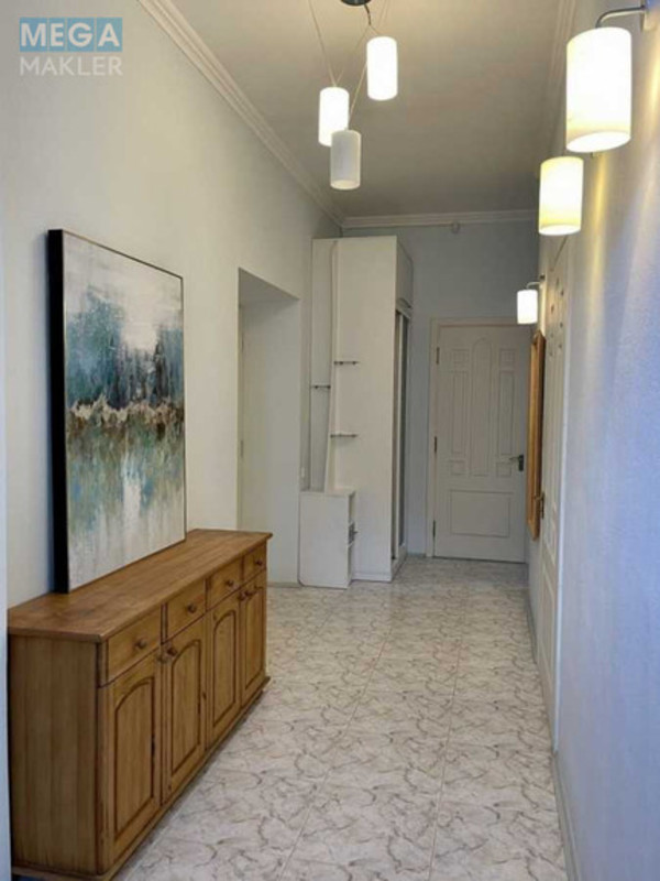 Продаж 5 кімнатної квартири (126/85/18), 3 пов. 5 пов. будинку, <a class="location-link" href="/kiev/" title="Недвижимость Київ">Київ</a>, <a class="location-link" href="/kiev/shevchenkovskij/" title="Недвижимость Шевченківський район">Шевченківський р-н</a>, Січових Стрільців вул., 58/2 (изображение 9)